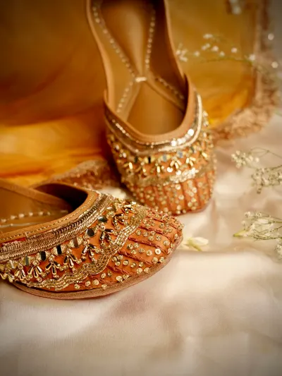 Mustard Yellow Designer Jutti-2