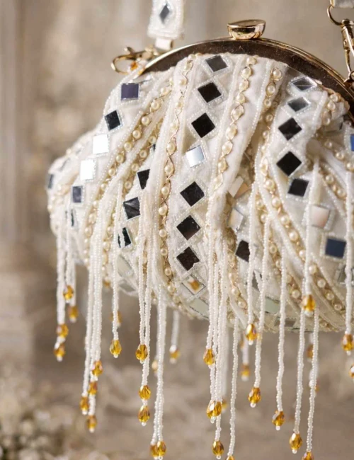 LUMAIRE (CRYSTAL CLUTCH) - 2