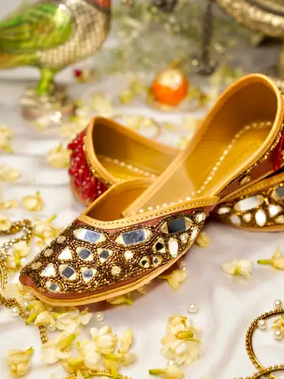 Sheesh Mahal (Jutti) - collection image