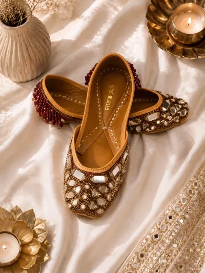 Maroon Mirror Bridal Jutti-3