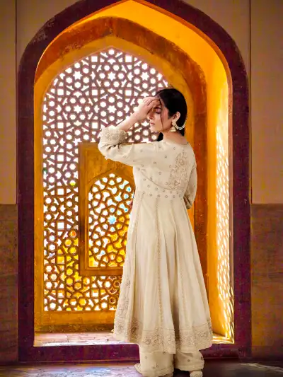 IVORY FLORAL EMBROIDERED ANARKALI SUIT SET - 1