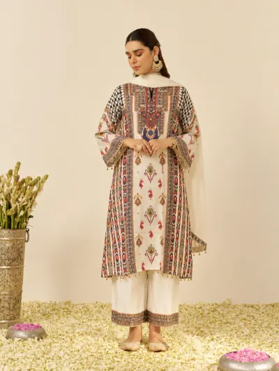 White Traditional Ikat Print Suit-3