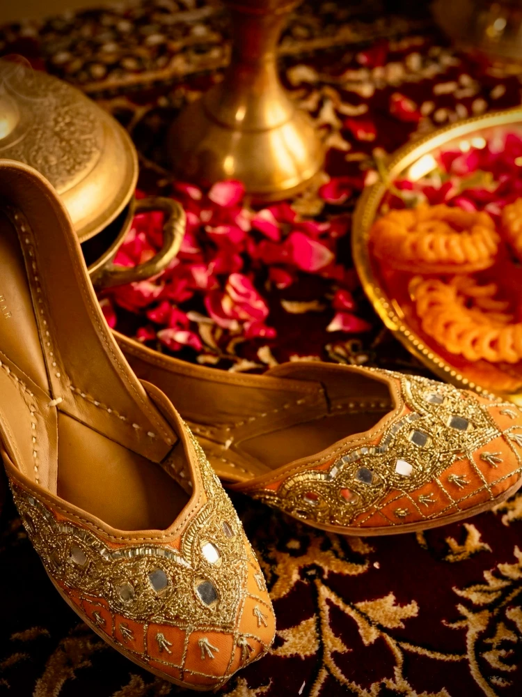 Kesariya (Jutti) thumbnail 3