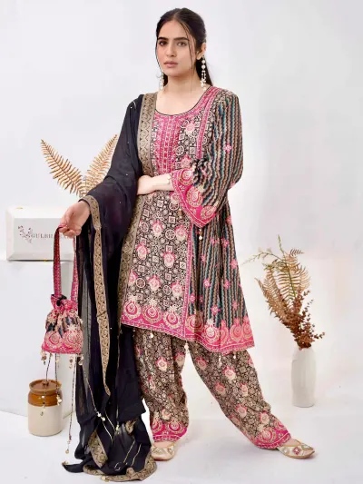 Black Farshi Salwar Suit-4