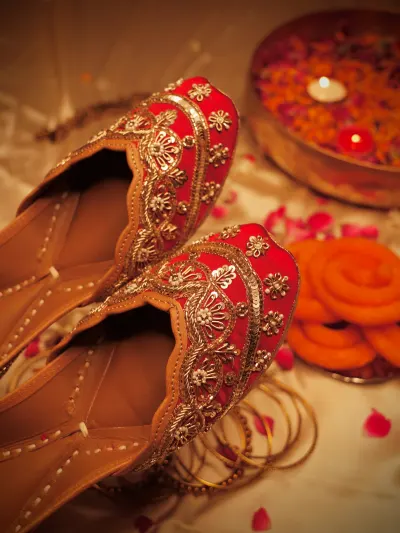 Red Bridal Designer Jutti-3