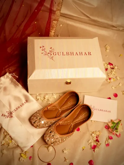 Gold Bridal Designer Jutti-3