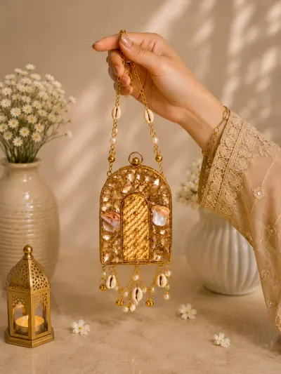 Gold Crystal Clutch Bag-3