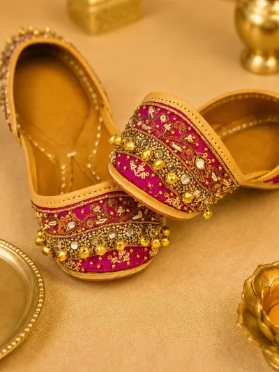 Rani Pink Bridal Jutti-3