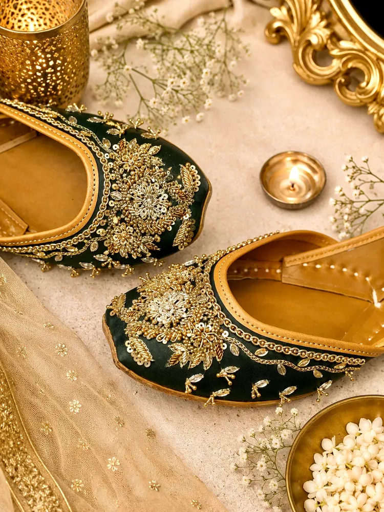 Green Zardozi Leather Jutti-2