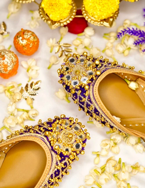 Plum Noor (Jutti) - collection image