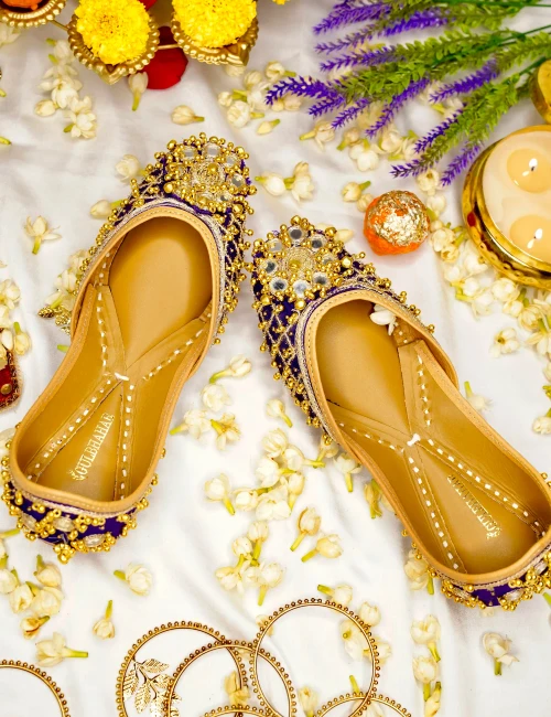 Plum Noor (Jutti) - collection image