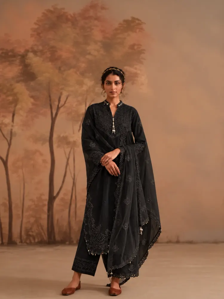 Black Floral Embroidered Suit-0