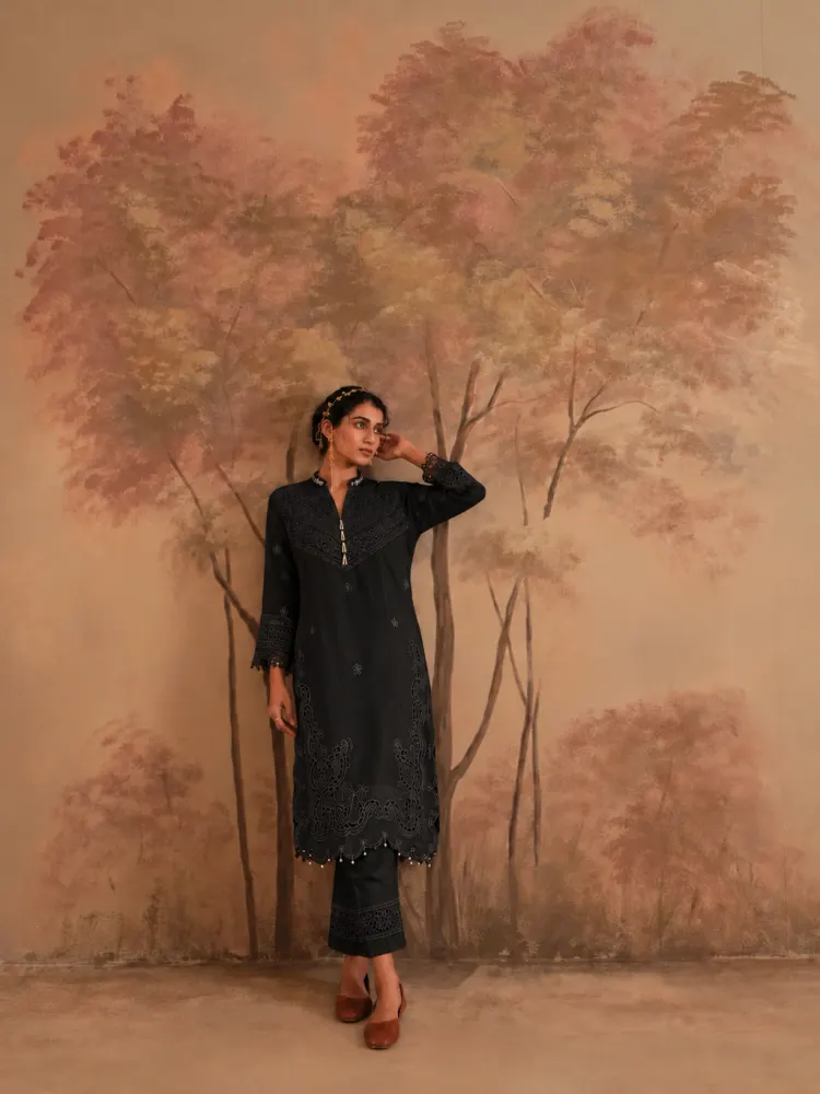 Black Floral Embroidered Suit-3