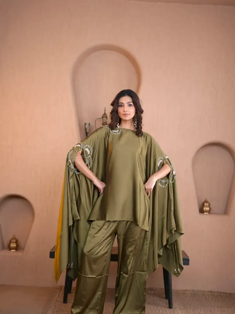 Designer Kaftan Suit thumbnail 3