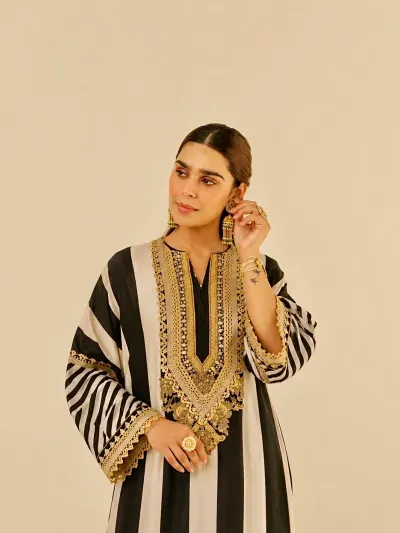 Black Printed Party Wear Suit-2