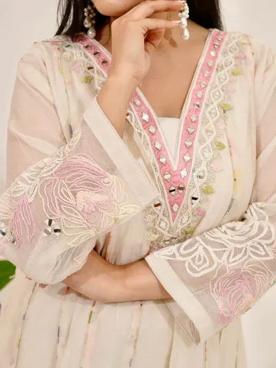Ivory Floral Pakistani Suit-7