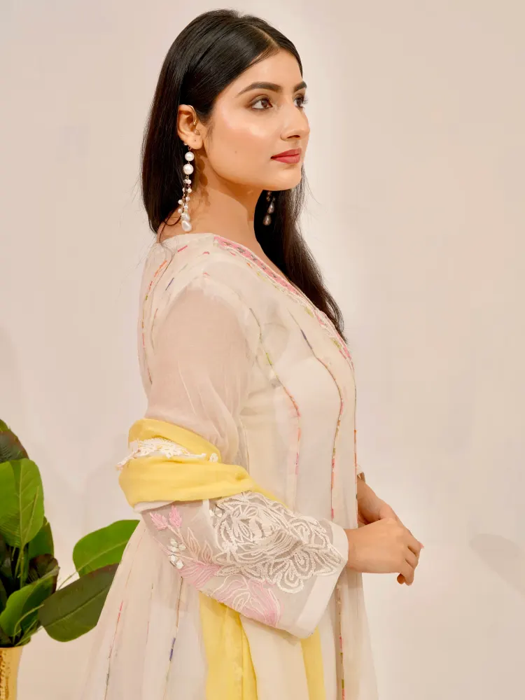 Ivory Floral Pakistani Suit-2